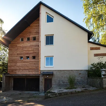بيت للعطل Jedlovka Jiřetín pod Jedlovou
